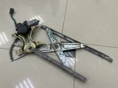 Стеклоподъемник Toyota Prius