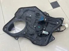 Стеклоподъемник Mazda Mazda3