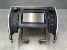 Магнитола штатная Toyota Camry