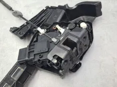 Замок двери Ford Focus