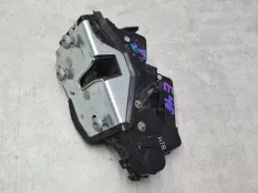 Замок двери BMW 3-Series