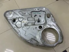Стеклоподъемник Ford Focus