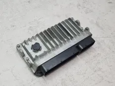 Блок управления двигателем Toyota Camry