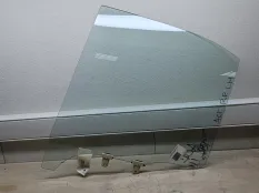 Стекло двери Hyundai Accent