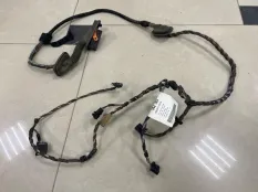 Проводка двери Volkswagen Polo