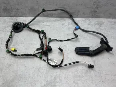 Проводка двери Volkswagen Passat
