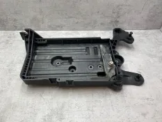 Подставка под аккумулятор Skoda Octavia
