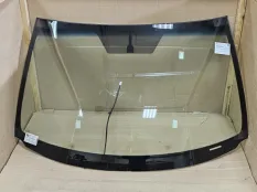 Стекло лобовое Toyota Highlander