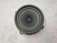 Динамик Kia Stinger