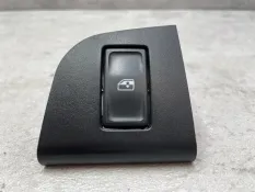 Кнопка стеклоподъемника Skoda Octavia