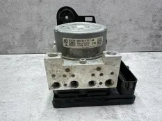 Блок ABS Volkswagen Passat