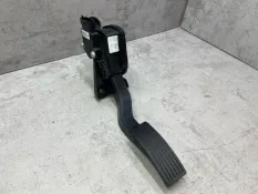 Педаль газа Hyundai Solaris