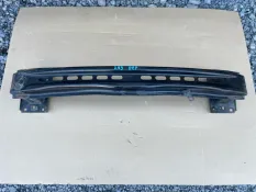 Усилитель бампера Skoda Octavia