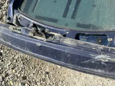 Дверь багажника Ford Escort