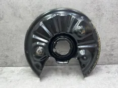 Пыльник тормозного диска Volkswagen Passat