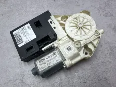 Мотор стеклоподъемника Ford Focus