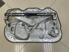 Стеклоподъемник Ford Focus