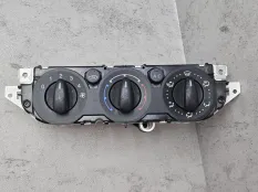 Блок управления климатом Ford Focus