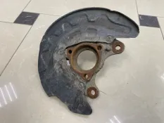 Кулак поворотный Skoda Octavia