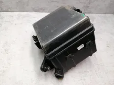 Блок предохранителей под капот Kia Sportage