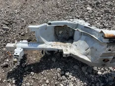 четверть Peugeot 408