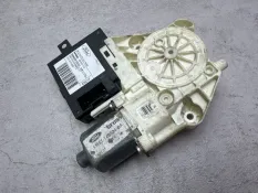 Мотор стеклоподъемника Ford Focus