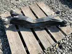 Подрамник Opel Vectra