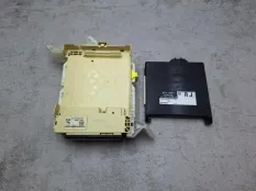 Блок комфорта Toyota Camry