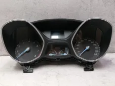 Панель приборов Ford Focus