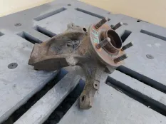 Кулак поворотный Ford Focus