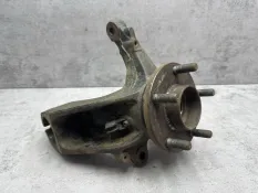 Кулак поворотный Ford Focus