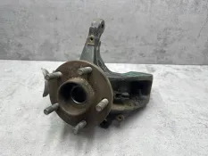 Кулак поворотный Ford Focus