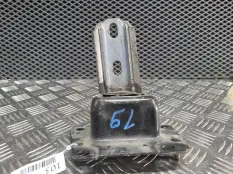 Опора двигателя Peugeot 207 3d