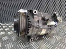 Компрессор кондиционера Opel Zafira B