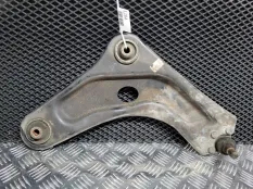 Рычаг подвески нижний Peugeot 207 3d