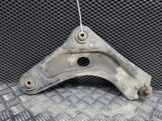 Рычаг подвески нижний Peugeot 207 3d