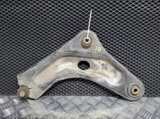 Рычаг подвески нижний Peugeot 207 3d