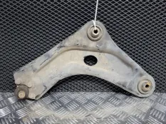 Рычаг подвески нижний Peugeot 207 3d
