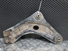 Рычаг подвески нижний Peugeot 207 3d