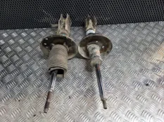 Стойка амортизатора Opel Insignia