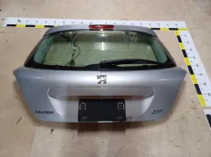 Крышка багажника Peugeot 207 3d