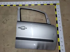 Дверь в сборе Opel Zafira B