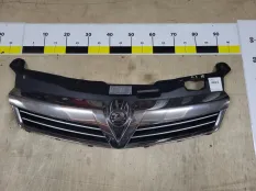 Решетка радиатора Opel Astra