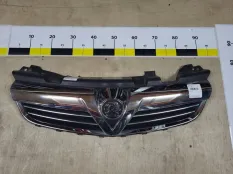 Решетка радиатора Opel Zafira B