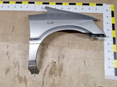 Крыло Opel Zafira A