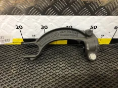 Кронштейн амортизатора Audi A6