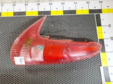 Фонарь задний Peugeot 206