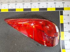 Фонарь задний Peugeot 207