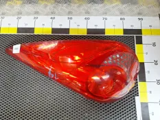 Фонарь задний Peugeot 207
