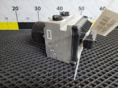 Блок ABS Volkswagen Passat